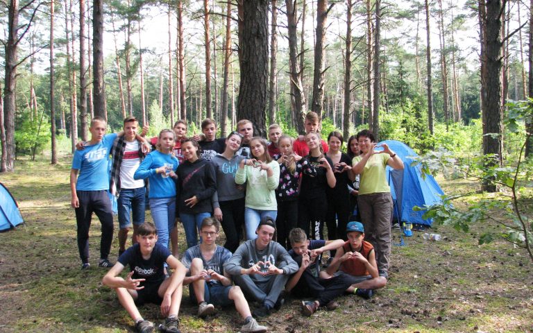 Заказник посетил передвижной палаточный лагерь «Мостовский робинзоны»